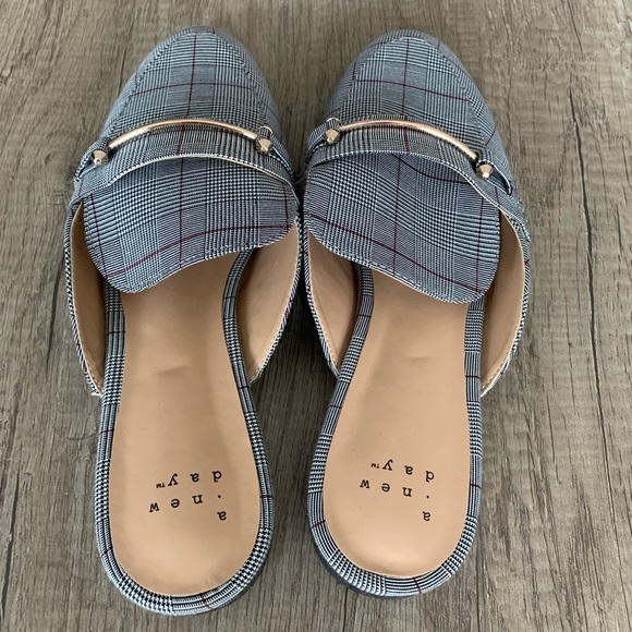 Mule Plaid Loafer - Picture 3 of 3